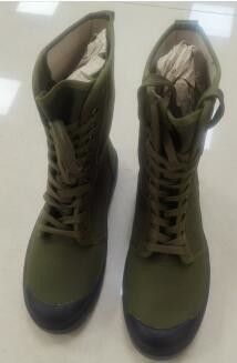 Kampfschuhe, taktische Stiefel, Militärschuhe.
