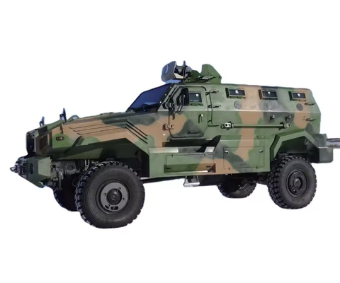 830 kg Vollgewichts gepanzertes Sicherheitsfahrzeug Vollzeit-Vierradantriebstechnologie