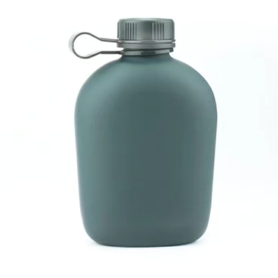 Camping-Schüler Wasserflasche Aluminium Körper mit Gummi beschichtet matte Oberfläche mit Tasche Schulterstreifen