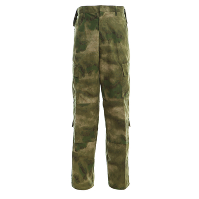 - Eine gute Lüftung, Militäruniform.