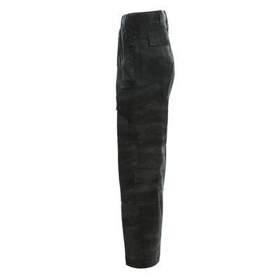 - Eine gute Lüftung, Militäruniform.