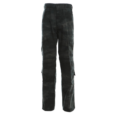 - Eine gute Lüftung, Militäruniform.