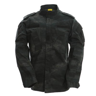- Eine gute Lüftung, Militäruniform.